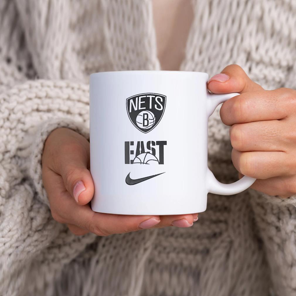 Brooklyn Nets Nike Women's Essential Boxy T-sweats hhhhh