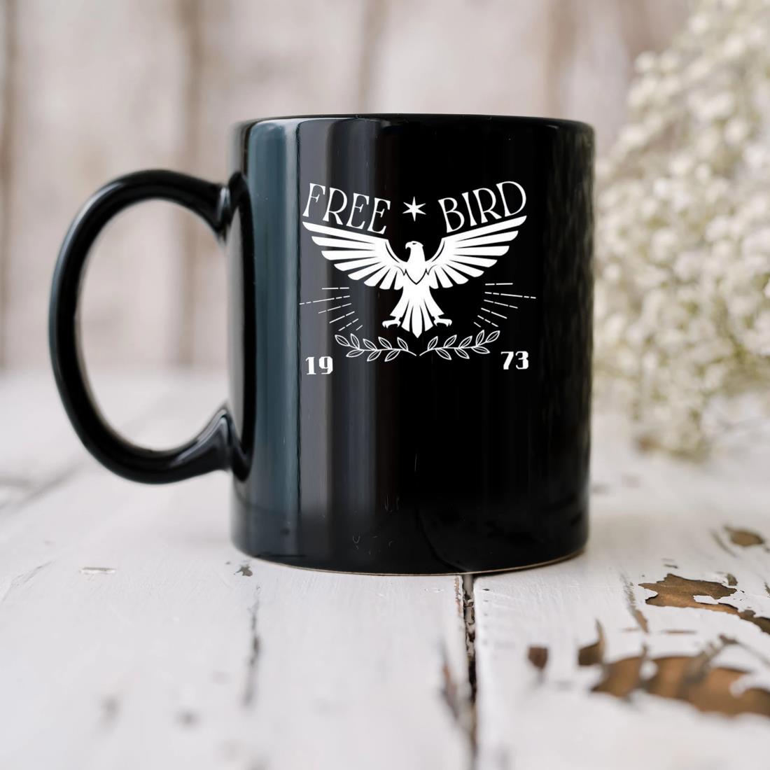Free Bird 1973 Vintage Inspired Mug biu