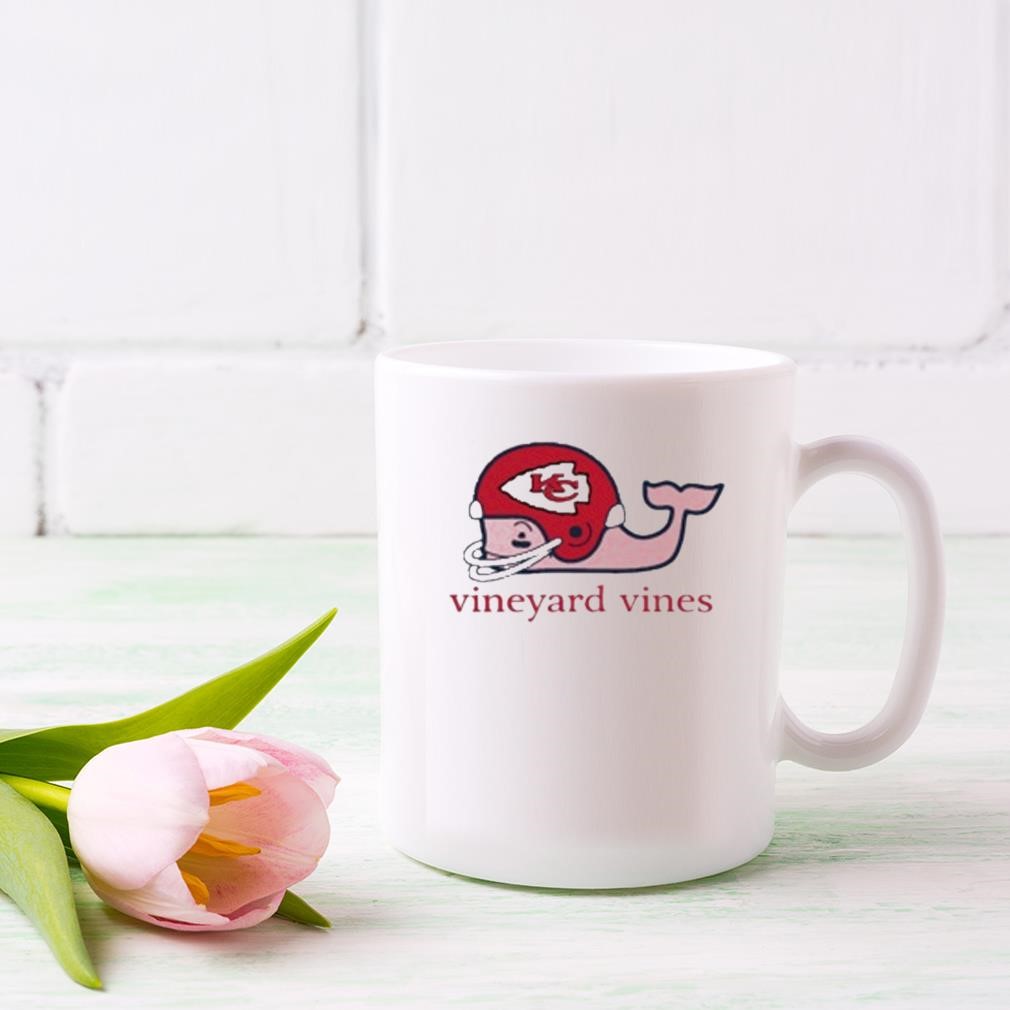 Vineyard Vines Kansas City - Cheer on the Chiefs in style! Come in