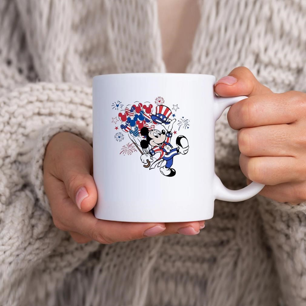 Happy Disney 4th Of July Mug Patriotic Disney Clothing With Mickey Mouse Lover Mug hhhhh.jpg