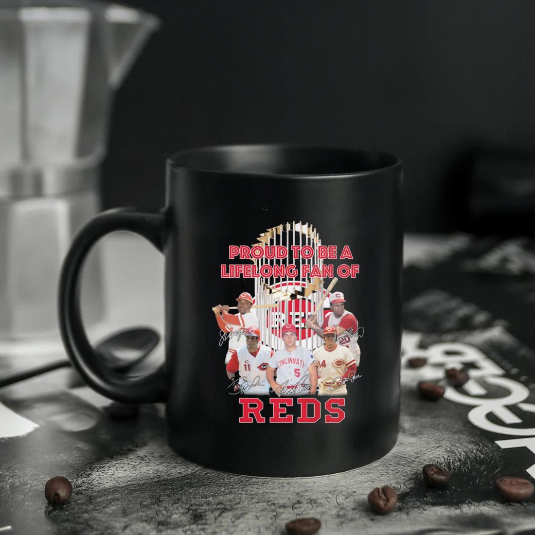 Official proud to be a lifelong fan of cincinnatI reds signatures 2023 T- shirt, hoodie, tank top, sweater and long sleeve t-shirt